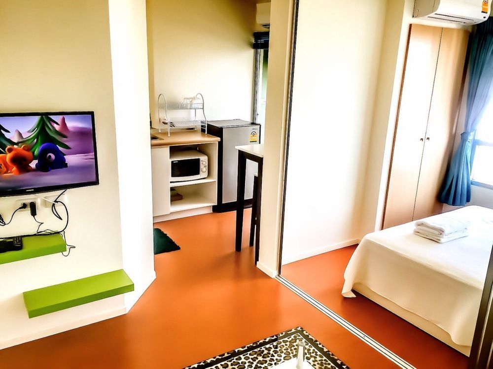 Lumpini Seaview Jomtien By Parikal Hotel Bagian luar foto